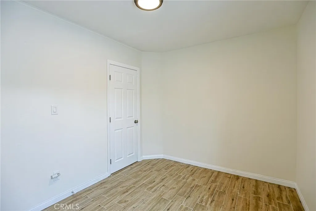 122 N Bewley Street, Santa Ana, California 92703 home-pic-31