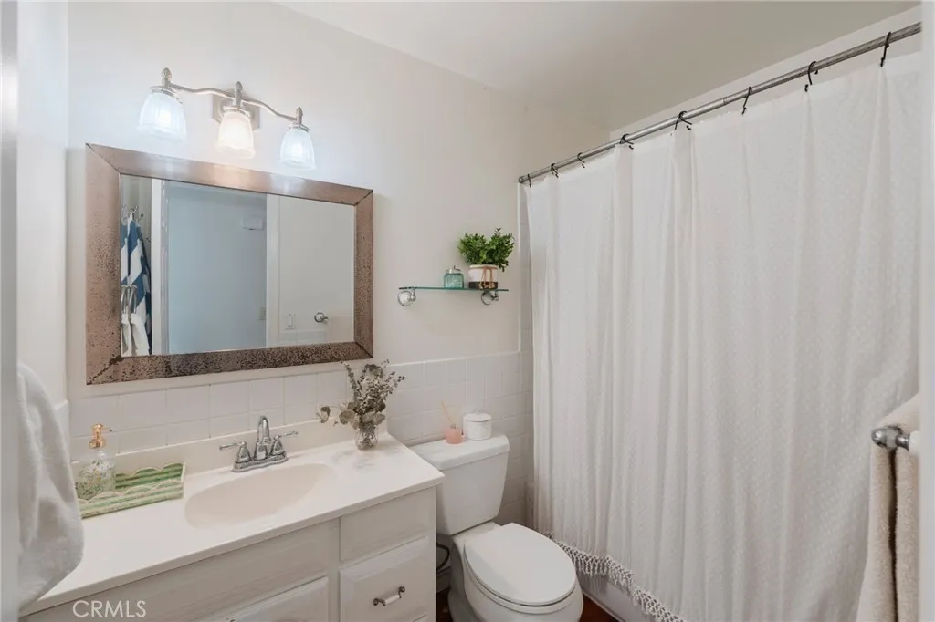 8262 Noble, Huntington Beach, California 92647 home-pic-22
