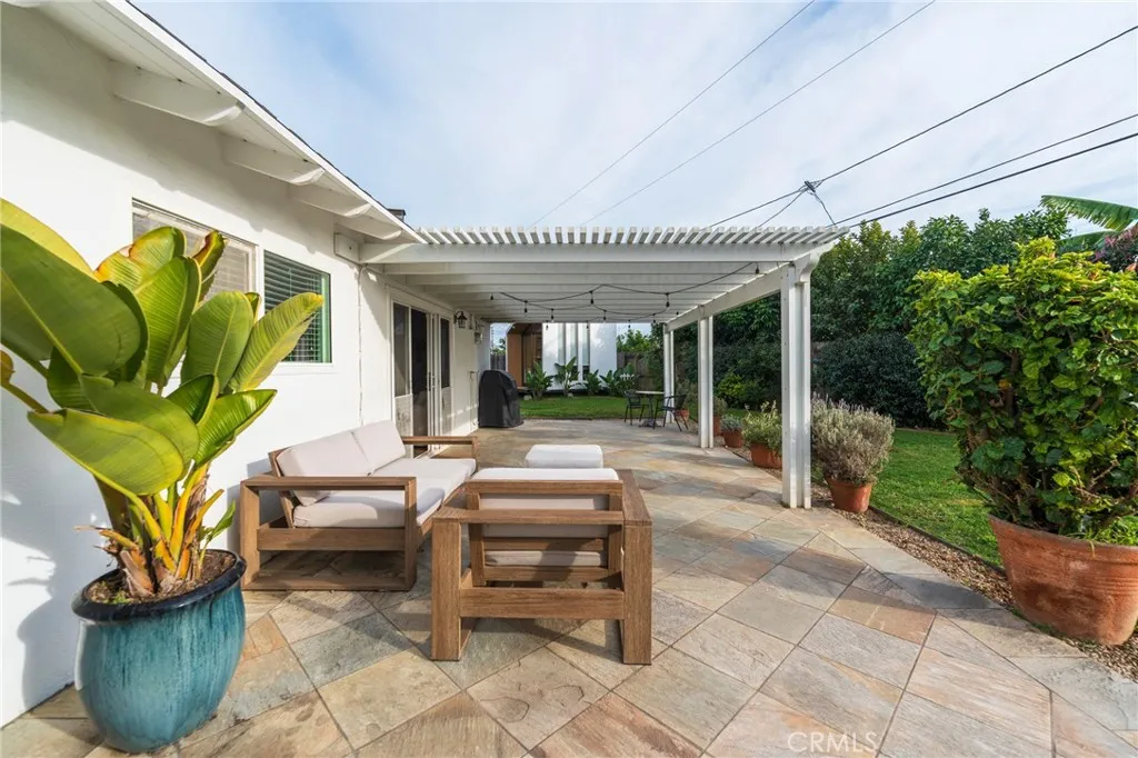 8262 Noble, Huntington Beach, California 92647 home-pic-32