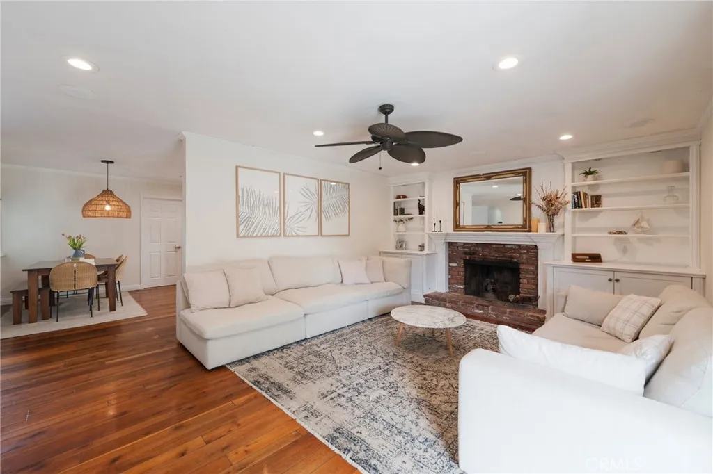 8262 Noble, Huntington Beach, California 92647 home-pic-5