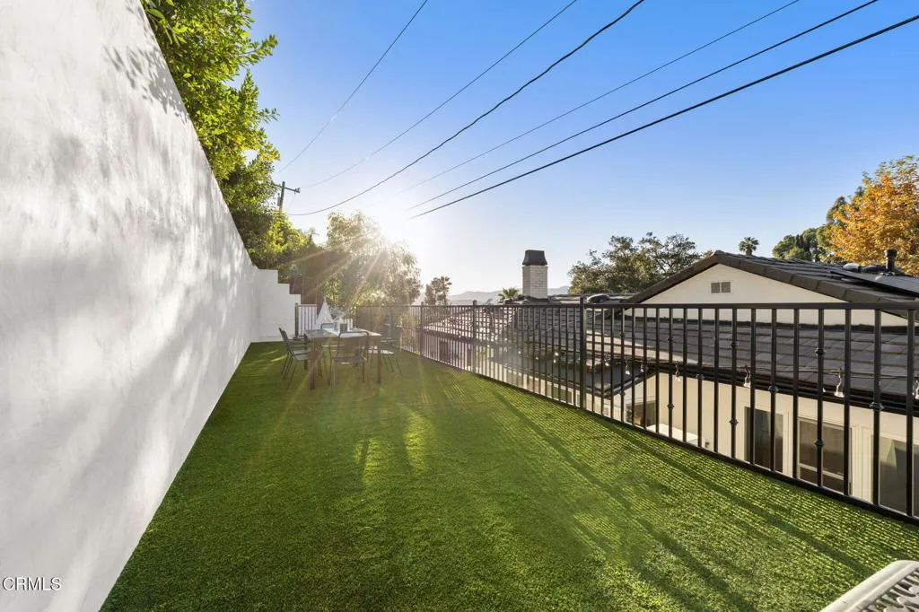 5132 Crown Avenue, La Canada Flintridge, California 91011 home-pic-55