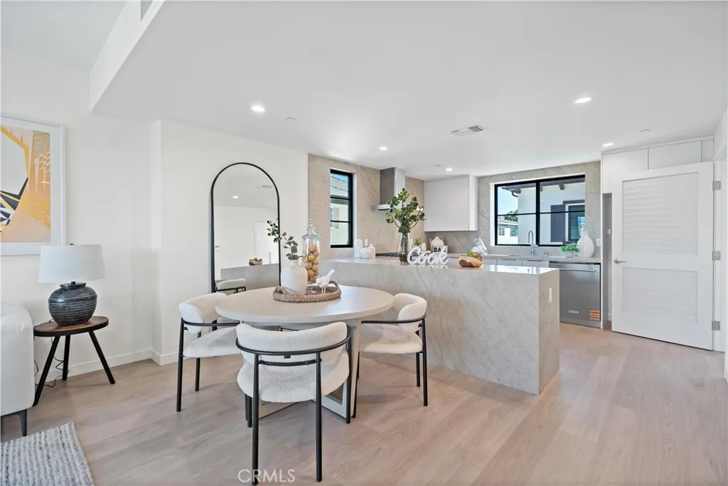 200 S 2nd Avenue A, Arcadia, California 91006 home-pic-21