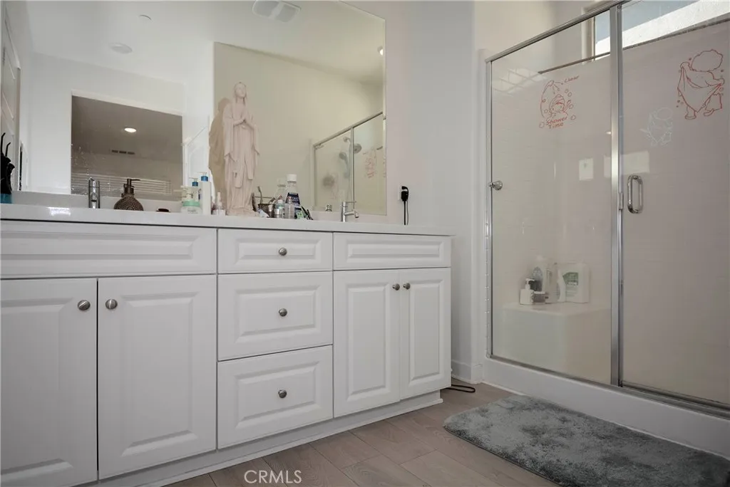 1532 Sky Vista Way, Beaumont, California 92223 home-pic-16