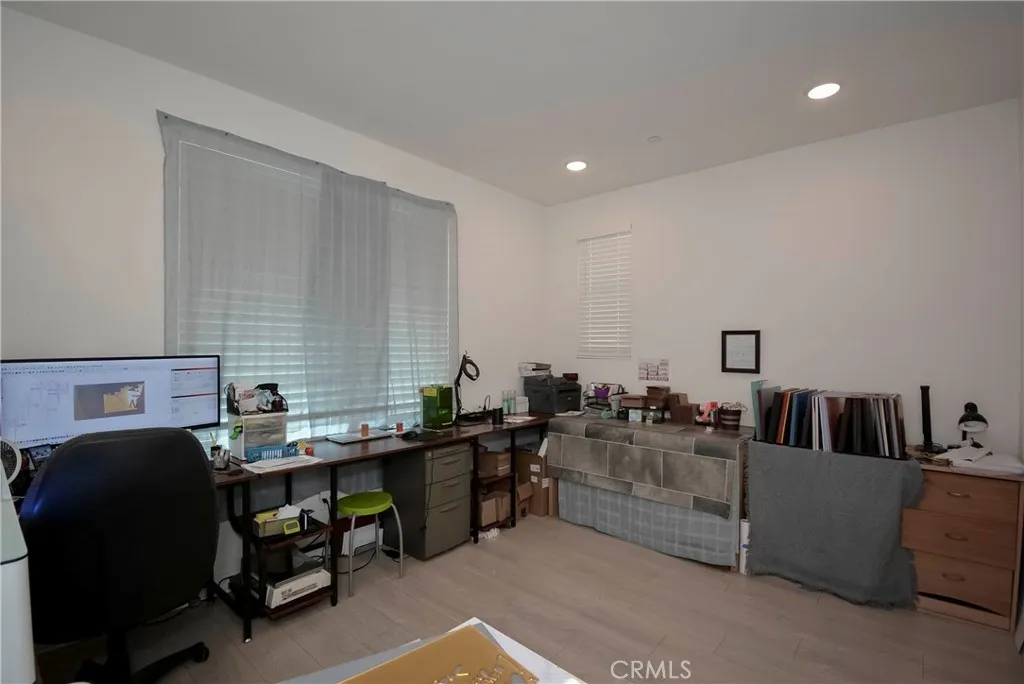 1532 Sky Vista Way, Beaumont, California 92223 home-pic-18