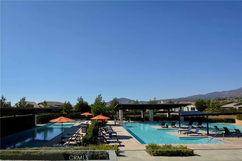 1532 Sky Vista Way, Beaumont, California 92223 home-pic-23