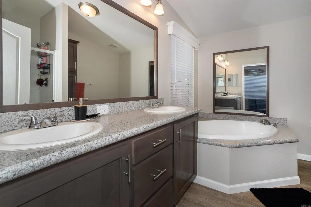 36752 Oleander Avenue, Lake Elsinore, California 92532 home-pic-14