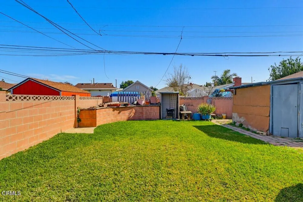 8414 Cravell Avenue, Pico Rivera, California 90660 home-pic-26