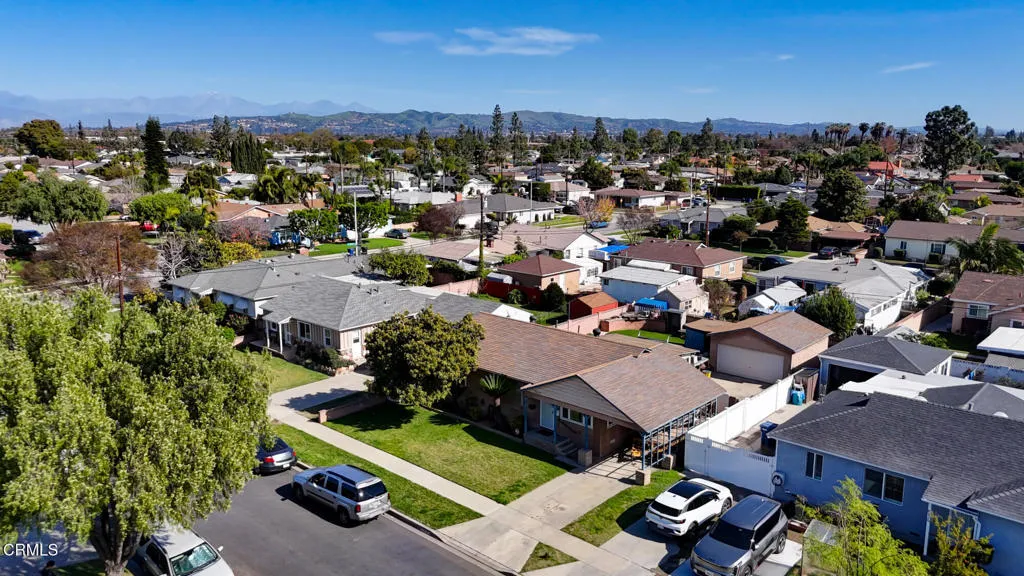 8414 Cravell Avenue, Pico Rivera, California 90660 home-pic-36