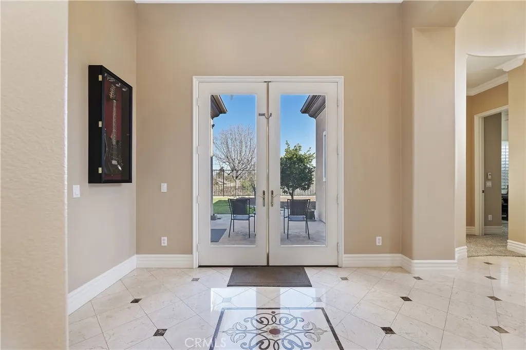 4085 Strandberg Street, Corona, California 92881 home-pic-19