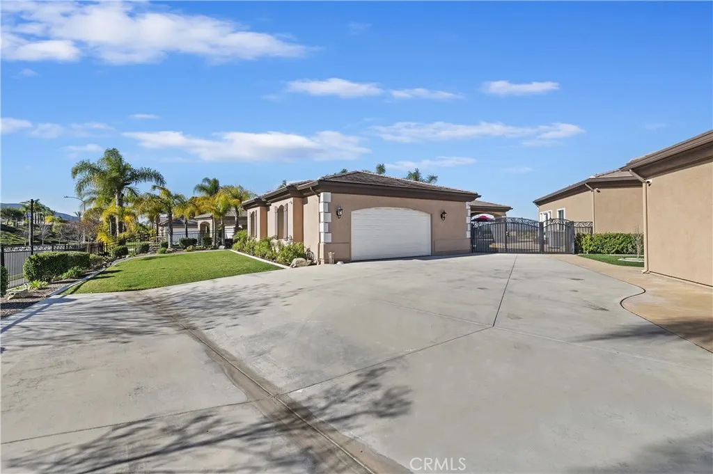 4085 Strandberg Street, Corona, California 92881 home-pic-9