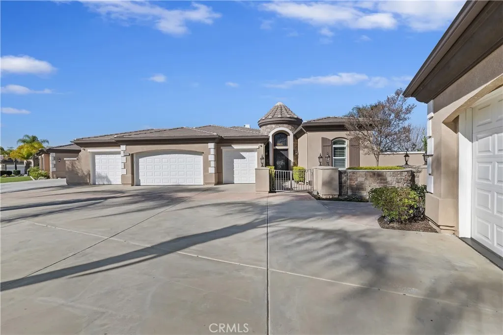 4085 Strandberg Street, Corona, California 92881 home-pic-10
