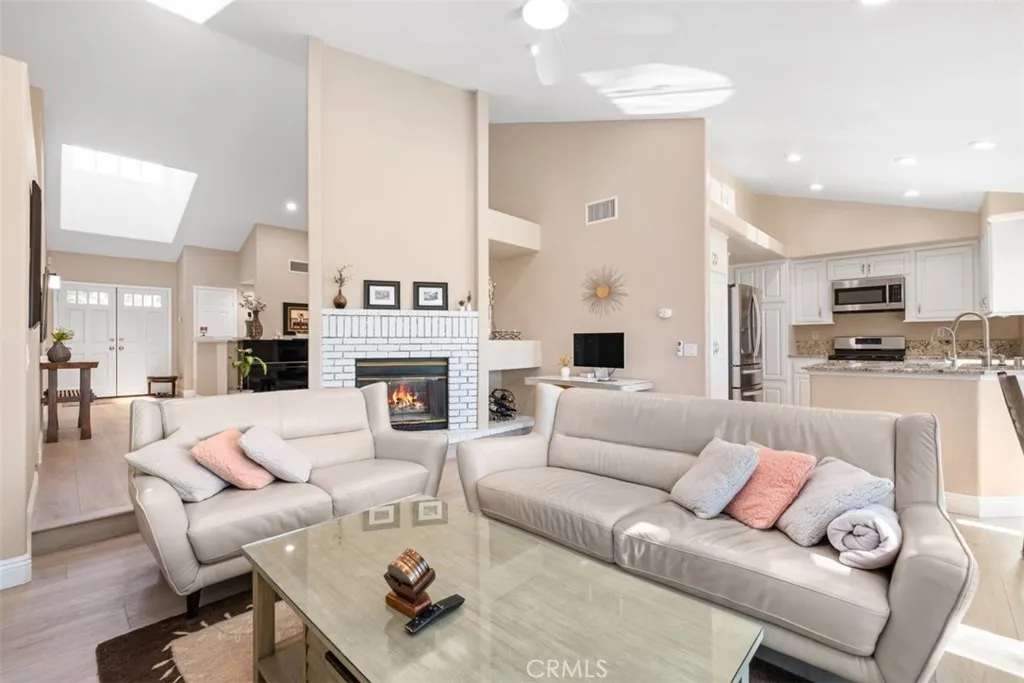 4 Northampton, Coto De Caza, California 92679 home-pic-58