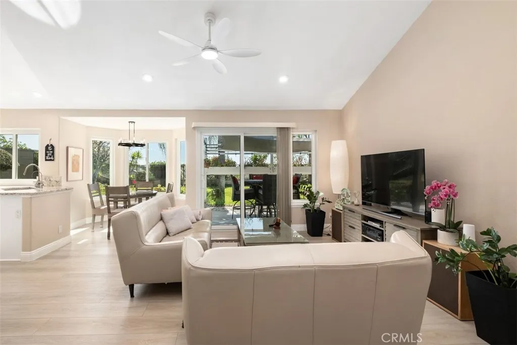 4 Northampton, Coto De Caza, California 92679 home-pic-17