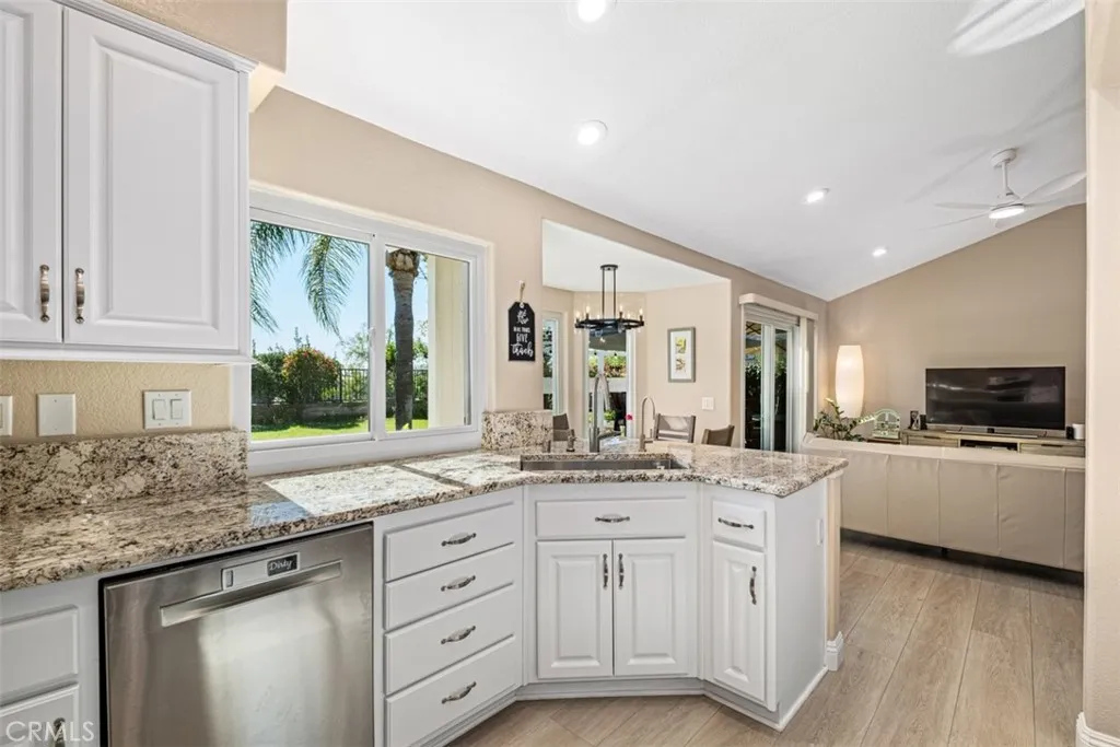 4 Northampton, Coto De Caza, California 92679 home-pic-23