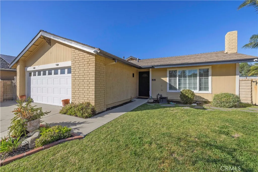 24305 Cheryl Kelton Place, Newhall, California 91321 home-pic-36
