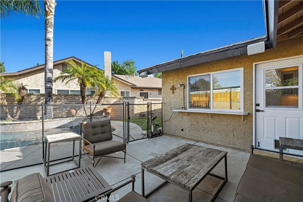 24305 Cheryl Kelton Place, Newhall, California 91321 home-pic-28
