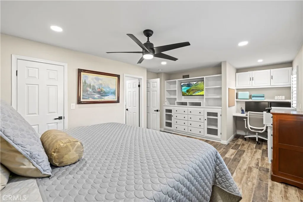 24305 Cheryl Kelton Place, Newhall, California 91321 home-pic-15