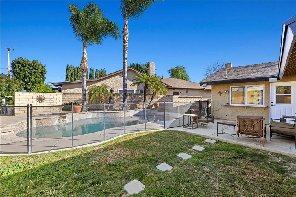 24305 Cheryl Kelton Place, Newhall, California 91321 home-pic-30