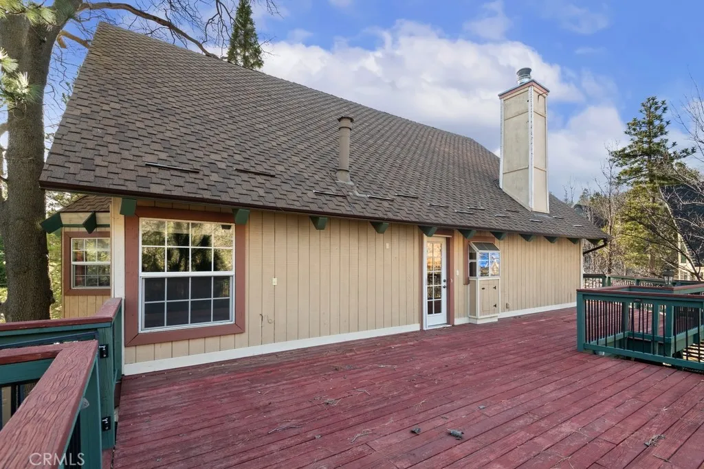 28070 West Shore Road, Lake Arrowhead, California 92352 home-pic-34