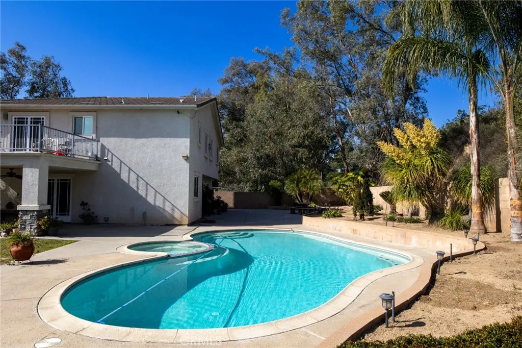 3772 Elm, San Bernardino, California 92404 home-pic-9