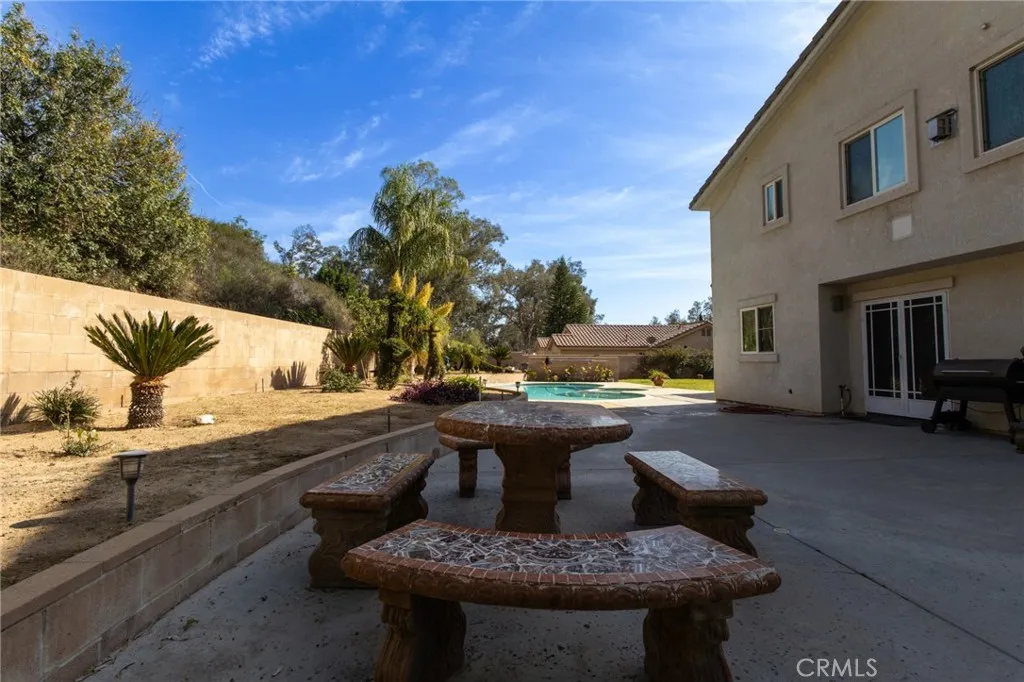 3772 Elm, San Bernardino, California 92404 home-pic-12