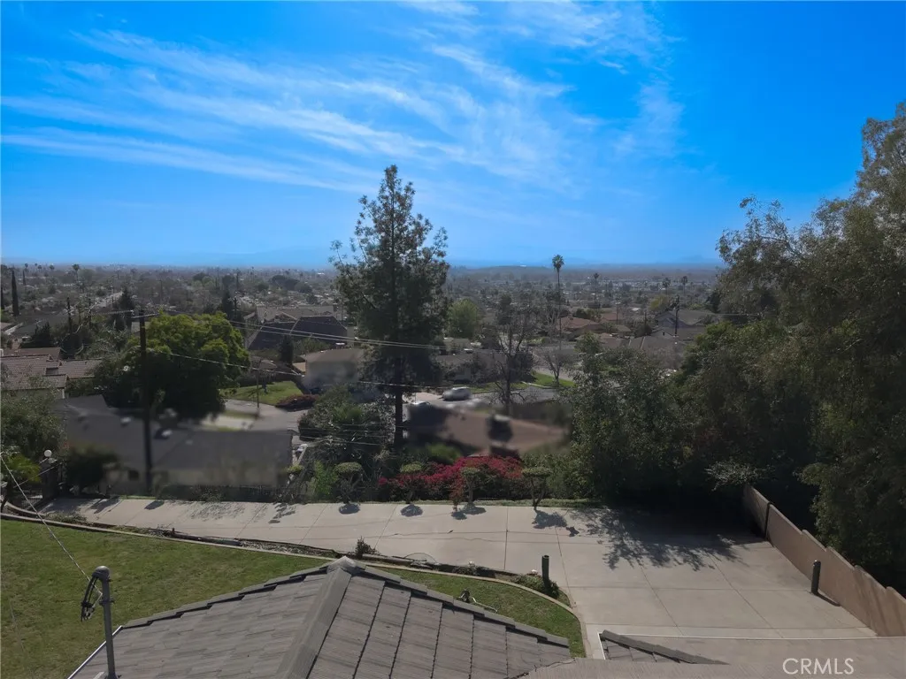 3772 Elm, San Bernardino, California 92404 home-pic-5