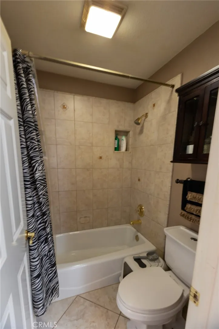 3772 Elm, San Bernardino, California 92404 home-pic-24