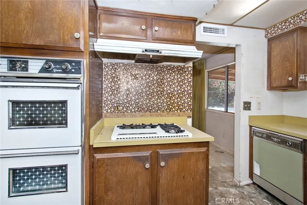 3464 Deerlane Drive, Duarte, California 91010 home-pic-6