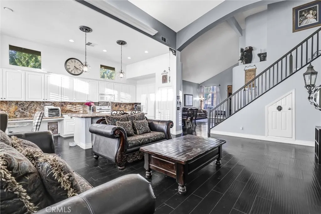 5 Via Anta, Rancho Santa Margarita, California 92688 home-pic-8