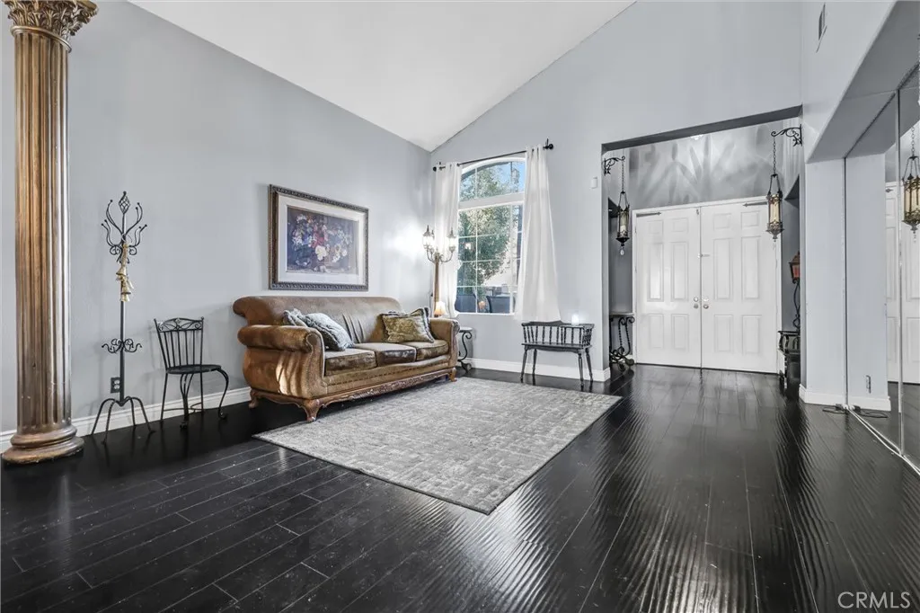 5 Via Anta, Rancho Santa Margarita, California 92688 home-pic-4