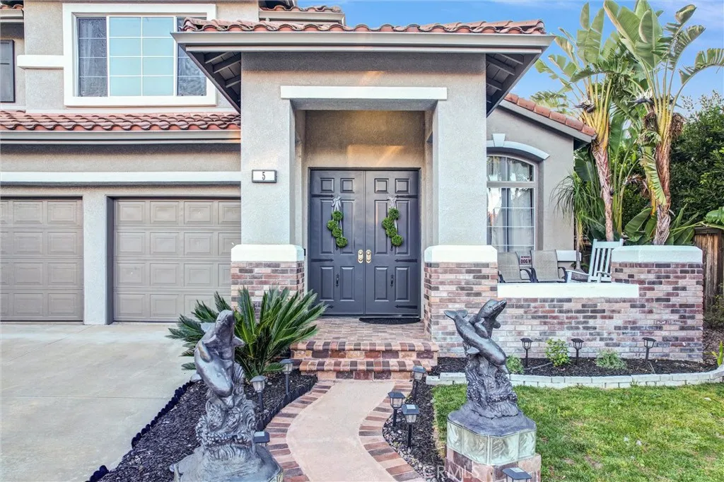 5 Via Anta, Rancho Santa Margarita, California 92688 home-pic-2