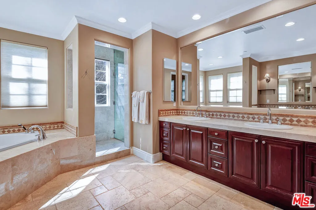 26706 Provence Drive, Calabasas, California 91302 home-pic-21