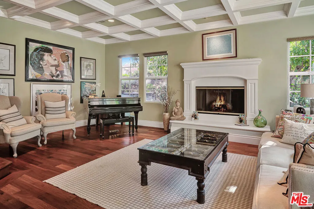 26706 Provence Drive, Calabasas, California 91302 home-pic-17