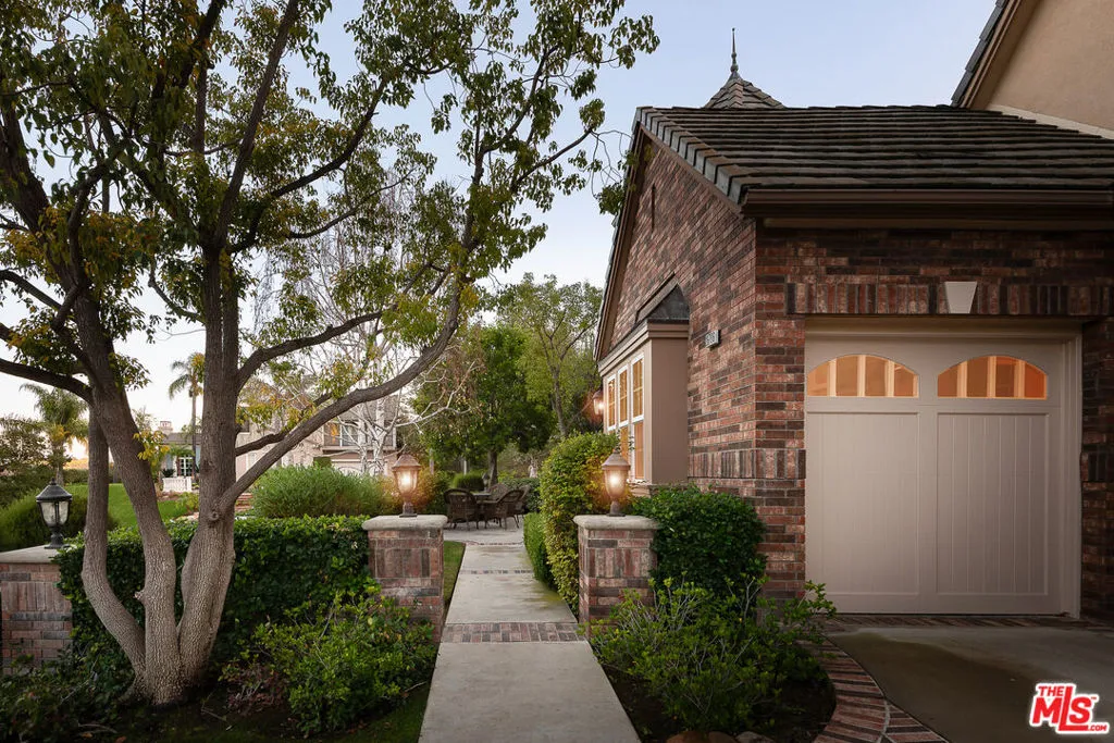 26706 Provence Drive, Calabasas, California 91302 home-pic-33