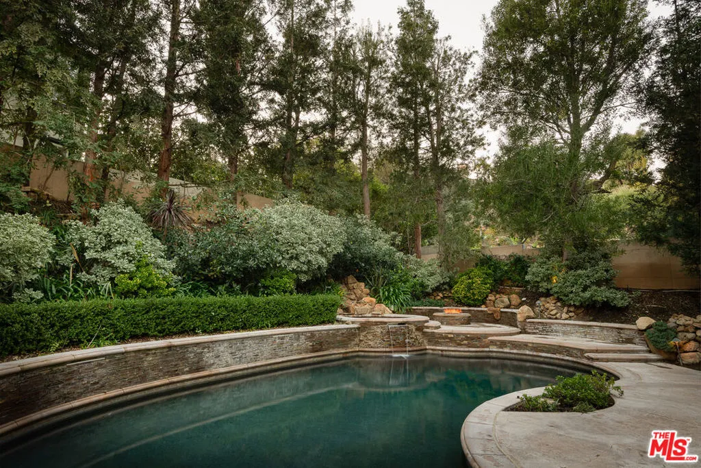 26706 Provence Drive, Calabasas, California 91302 home-pic-30