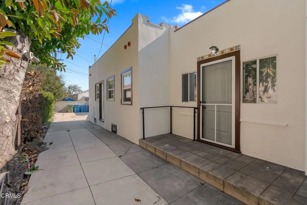 208 N Fremont Avenue, Alhambra, California 91801 home-pic-50