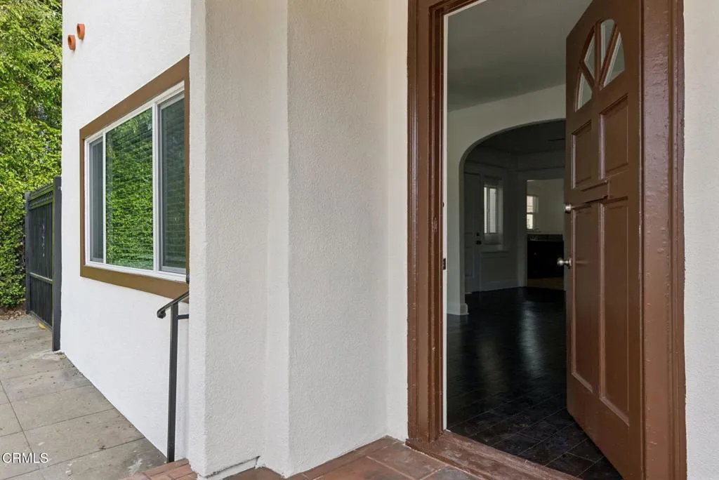 208 N Fremont Avenue, Alhambra, California 91801 home-pic-28