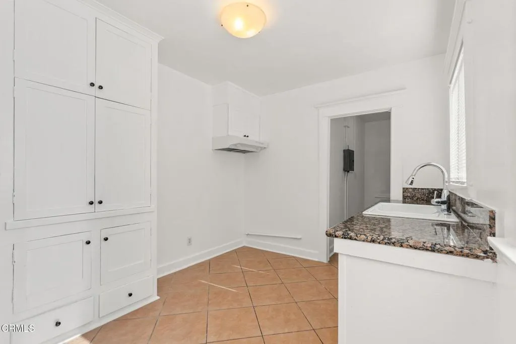 208 N Fremont Avenue, Alhambra, California 91801 home-pic-17