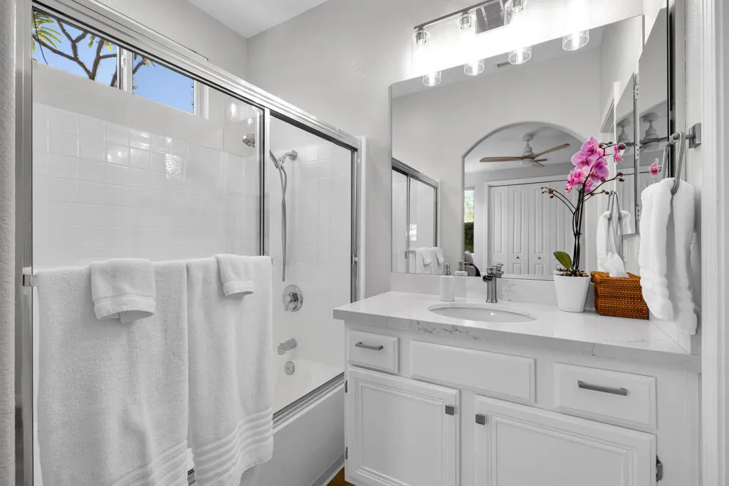 67633 S Laguna Drive, Cathedral City, California 92234 home-pic-27