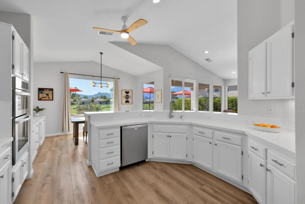67633 S Laguna Drive, Cathedral City, California 92234 home-pic-15