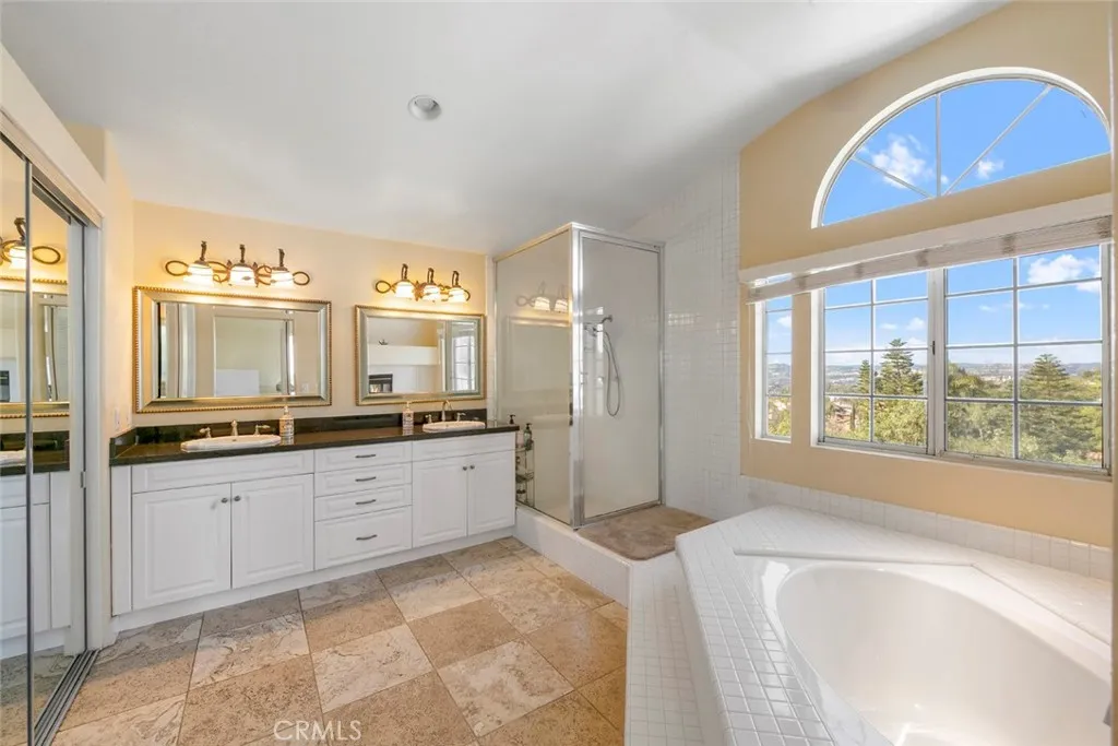 26701 Laurel Crest, Laguna Hills, California 92653 home-pic-20