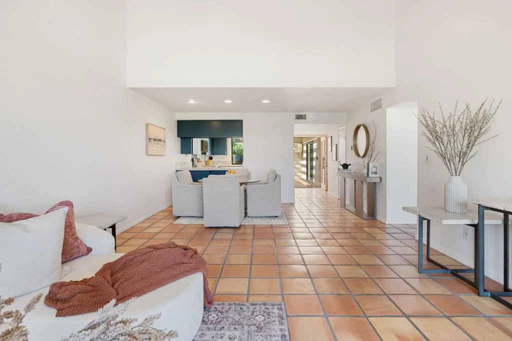 175 Torremolinos Drive, Rancho Mirage, California 92270 home-pic-9