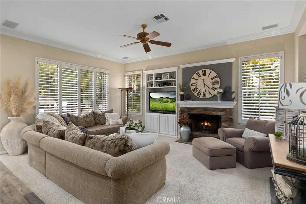 2370 Canyon Crest, La Verne, California 91750 home-pic-28