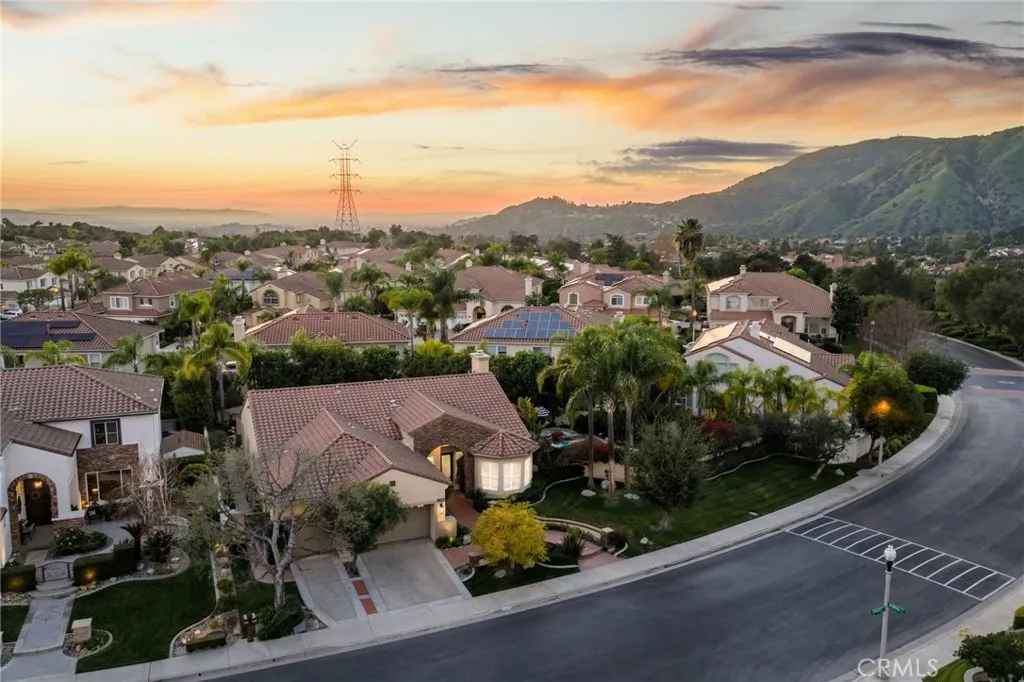 2370 Canyon Crest, La Verne, California 91750 home-pic-63