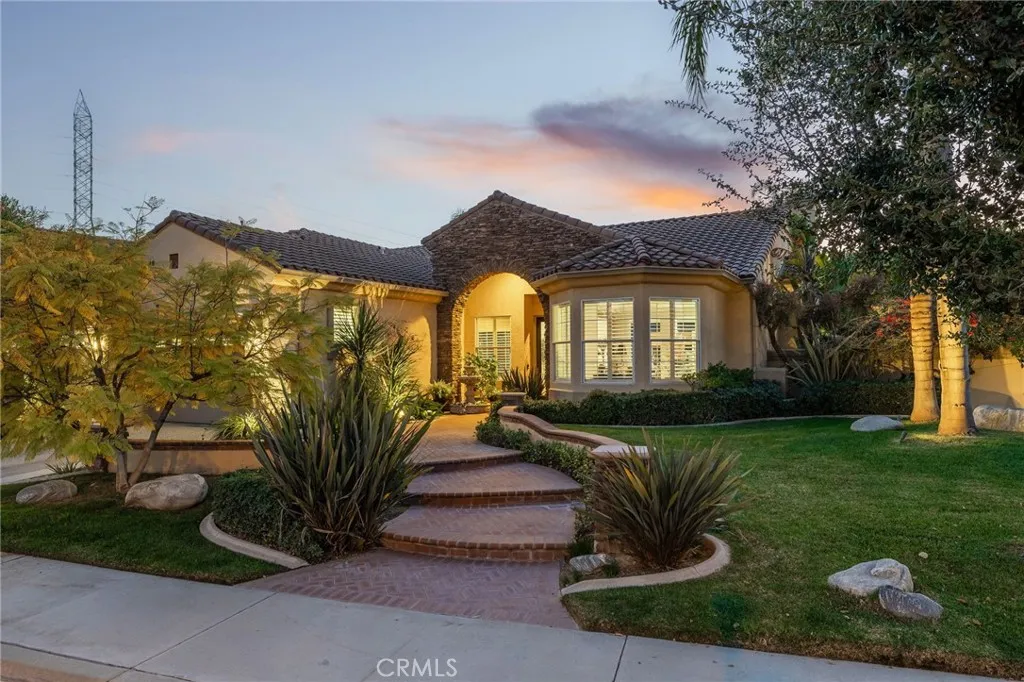 2370 Canyon Crest, La Verne, California 91750 home-pic-6