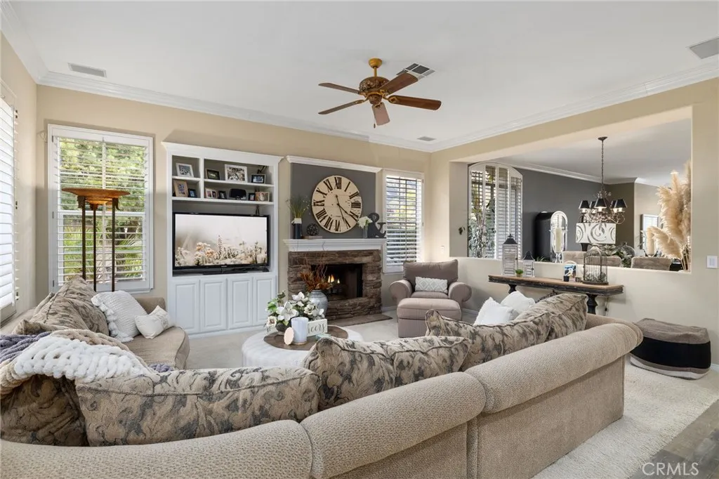 2370 Canyon Crest, La Verne, California 91750 home-pic-27