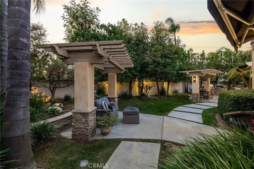 2370 Canyon Crest, La Verne, California 91750 home-pic-57