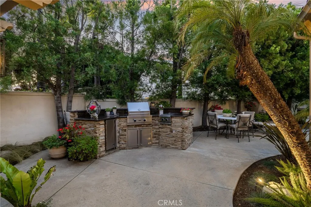 2370 Canyon Crest, La Verne, California 91750 home-pic-52