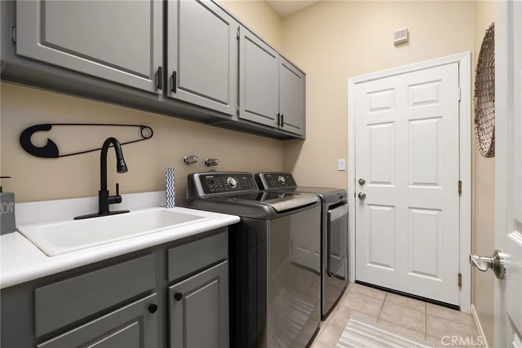 2370 Canyon Crest, La Verne, California 91750 home-pic-41