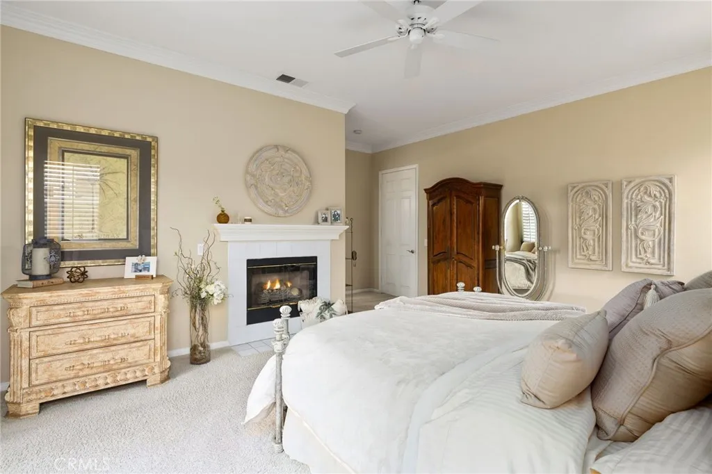 2370 Canyon Crest, La Verne, California 91750 home-pic-31